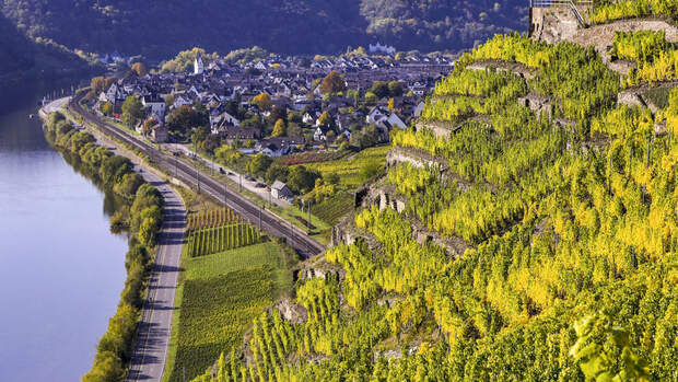 Weinfeste an der Mosel Winningen