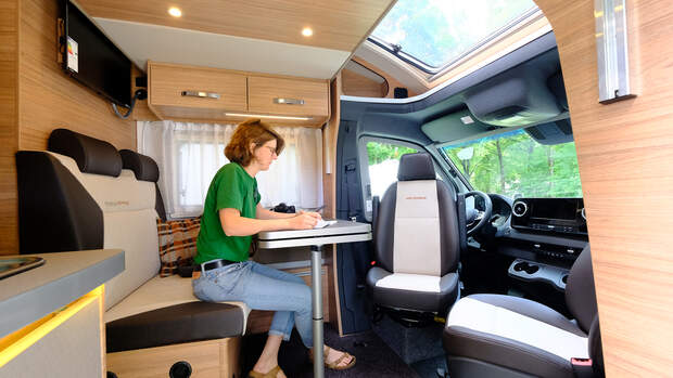 Weinsberg Caracompact SUITE MB Edition Pepper