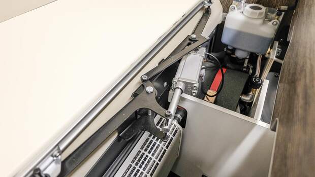 Westfalia Sven Hedin elektrischer Stellmotor