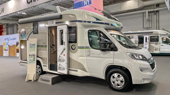  Challenger Tests & Fahrberichte, aktuelle Neuvorstellungen, Ratgeber Motiv 