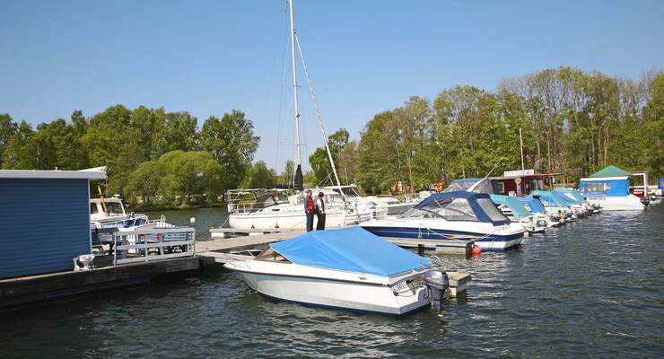 Wohnmobilpark Havelberge Bootsliegeplätze