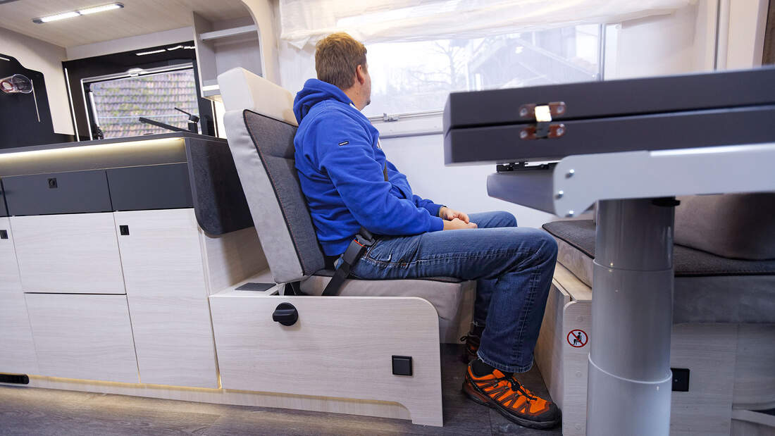 f Chausson 640 Titanium (2023) Sitze